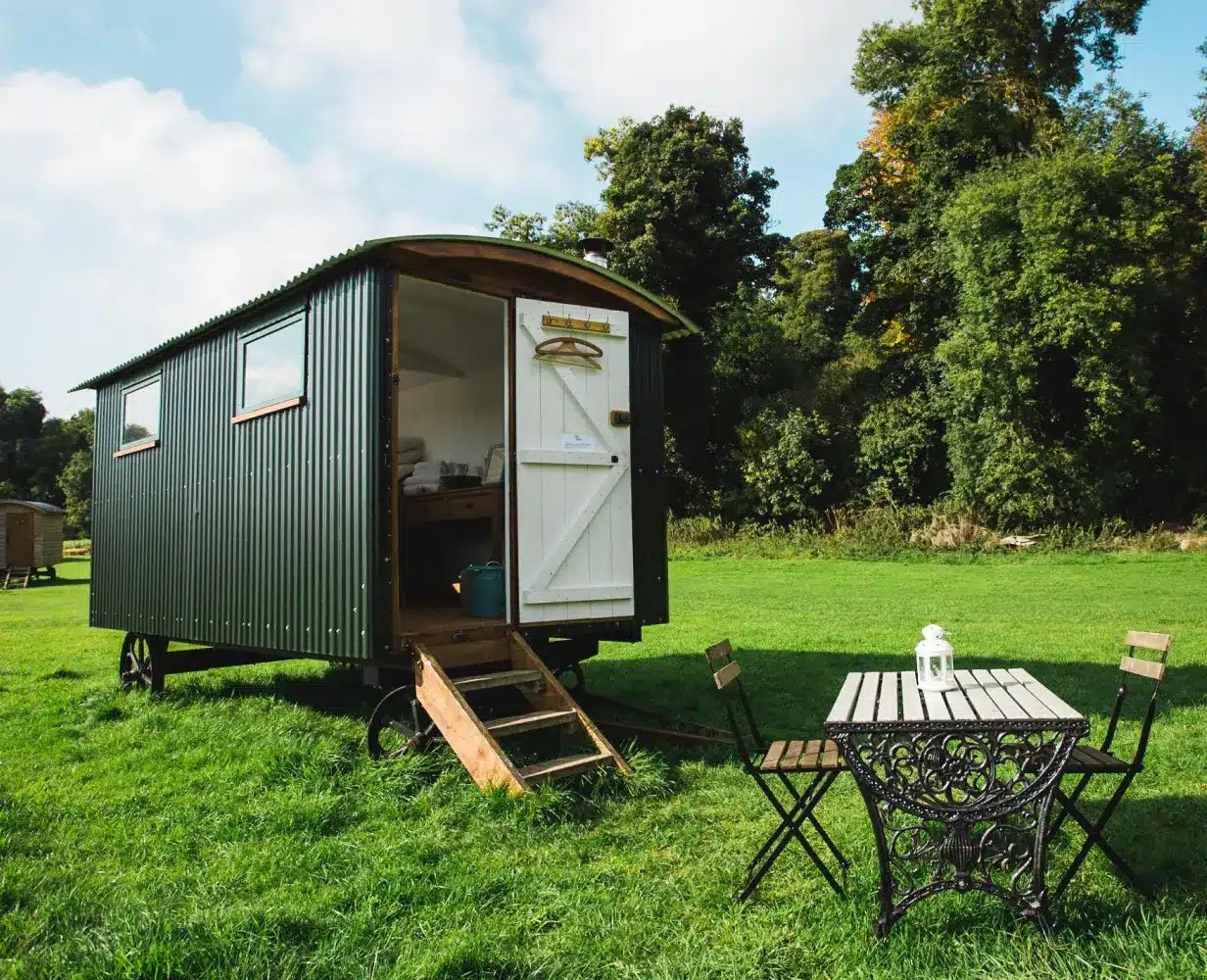 Shepherds Hut — Apple